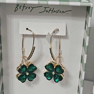 Betsey Johnson Green Metallic Shamrock Roll Drop Earrings Crystal NIB